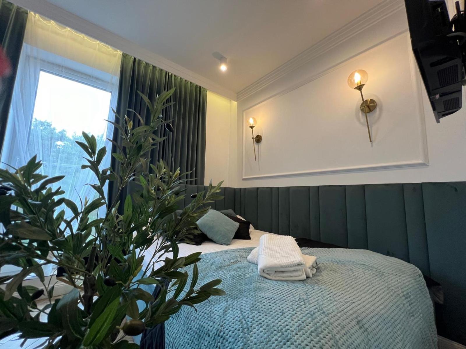 Apartment Family Sauna Apartments: Lesny Retreat With Private Wellness *
